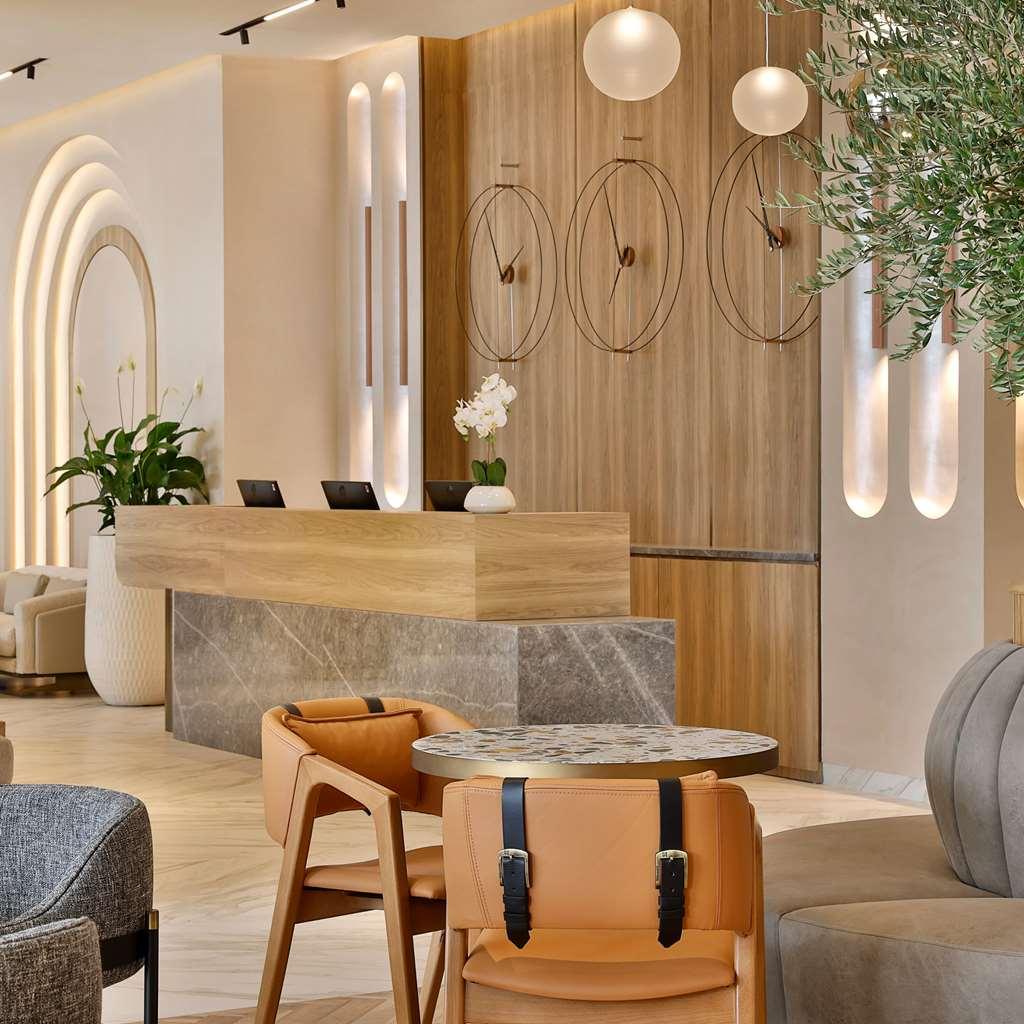 Отель The First Collection Dubai Waterfront Интерьер фото