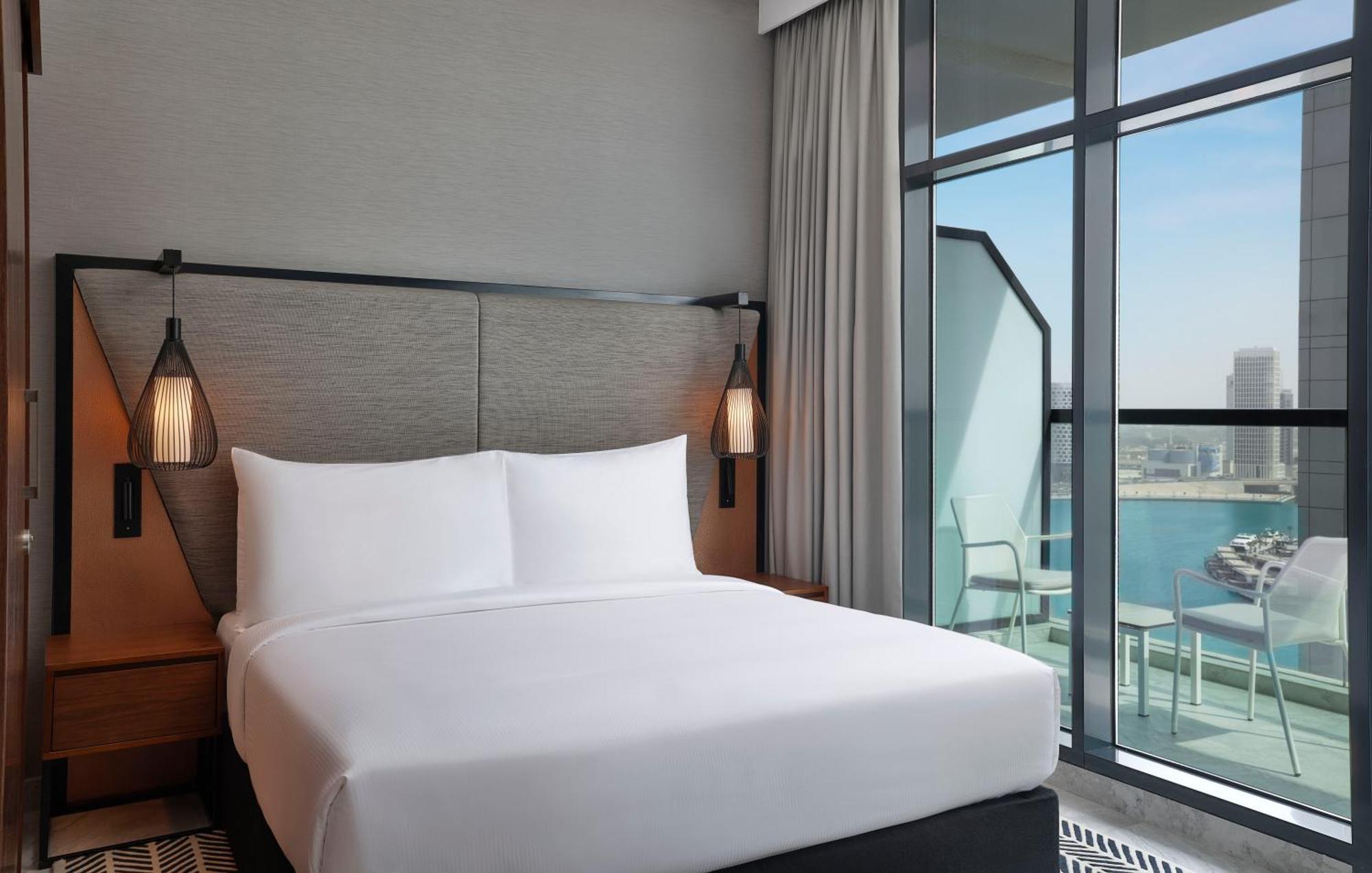 Отель The First Collection Dubai Waterfront Экстерьер фото