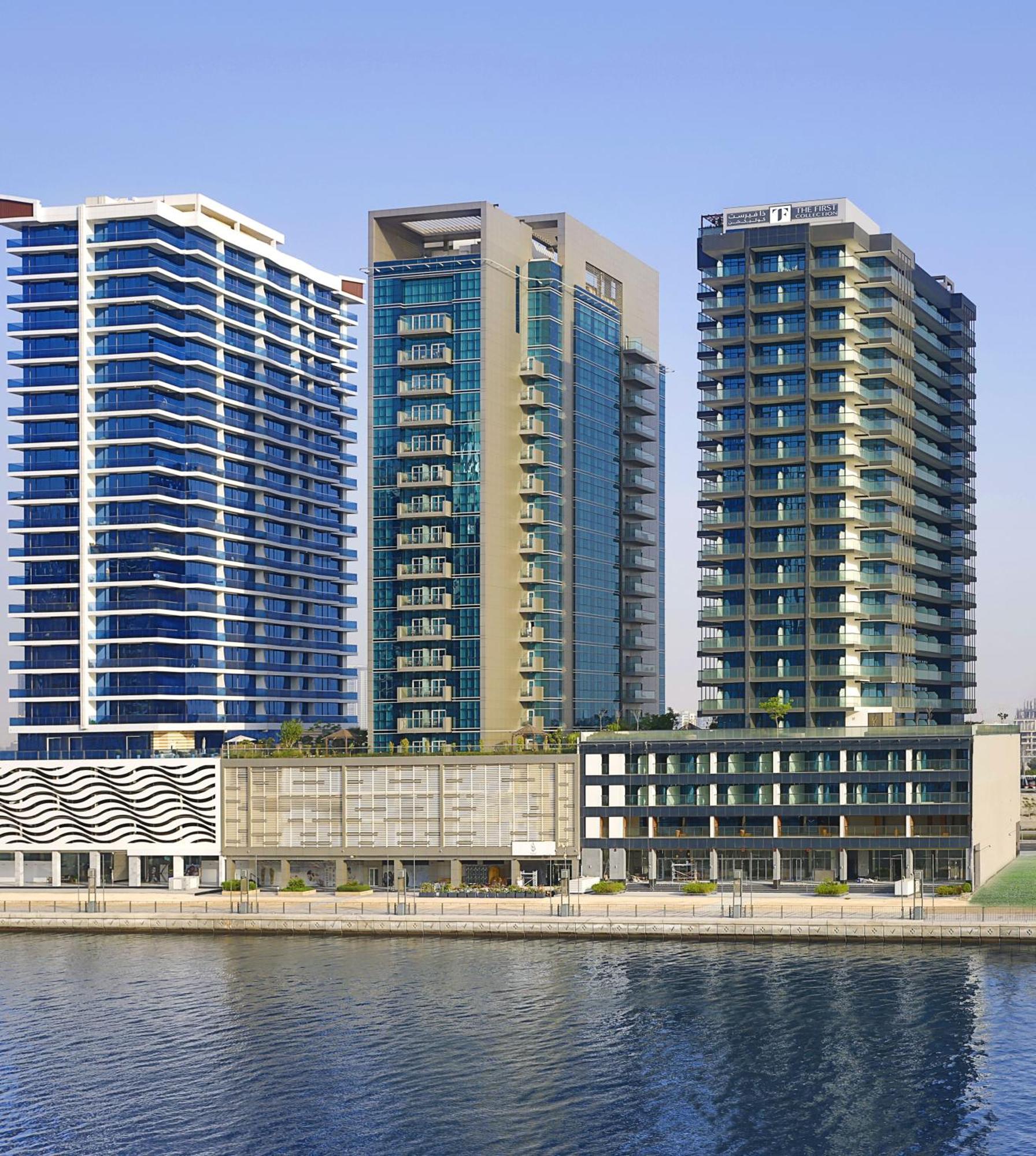 Отель The First Collection Dubai Waterfront Экстерьер фото